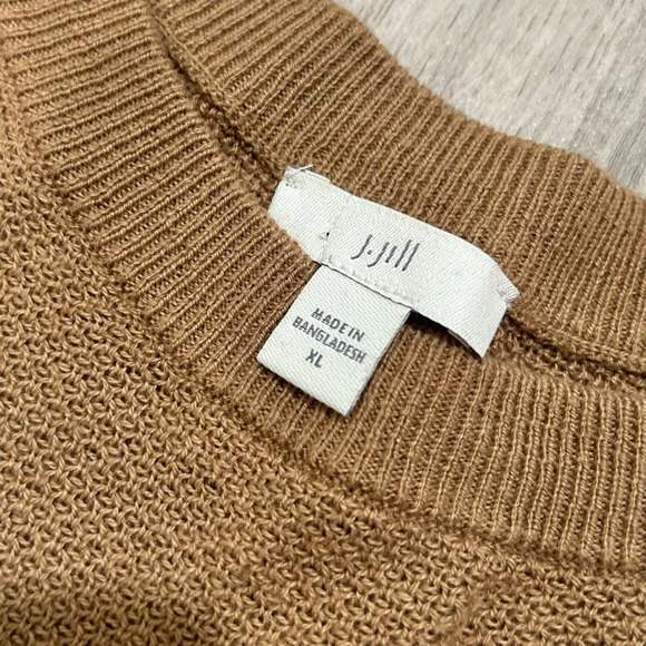 J. Jill Lightweight Knit Long Tunic Sweater Top Button Sleeve Side Slit Size XL - Picture 4 of 10